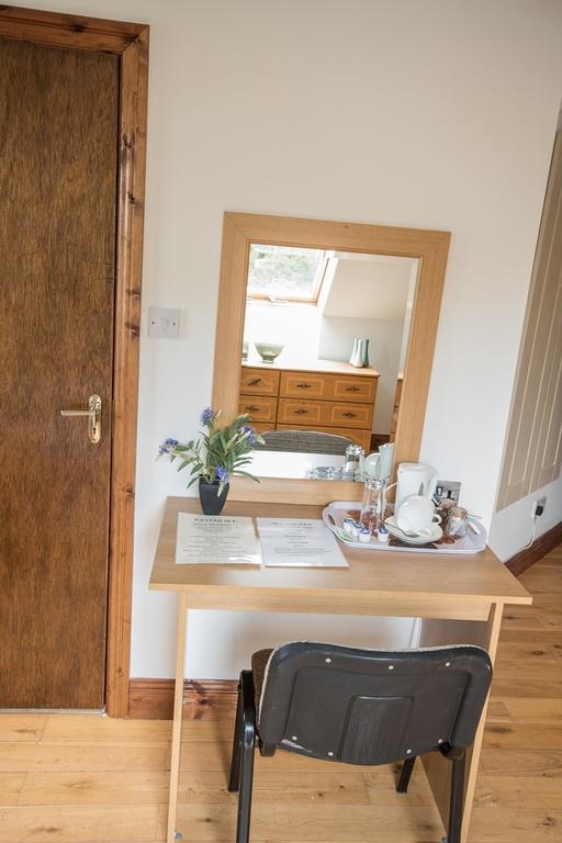 Restmore B&B Annascaul Экстерьер фото