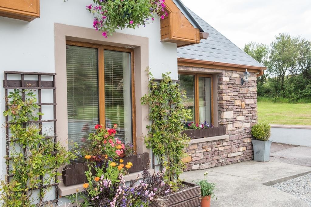 Restmore B&B Annascaul Экстерьер фото