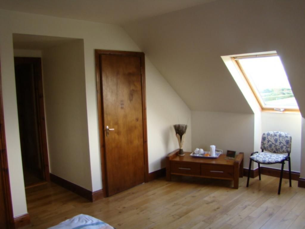 Restmore B&B Annascaul Номер фото